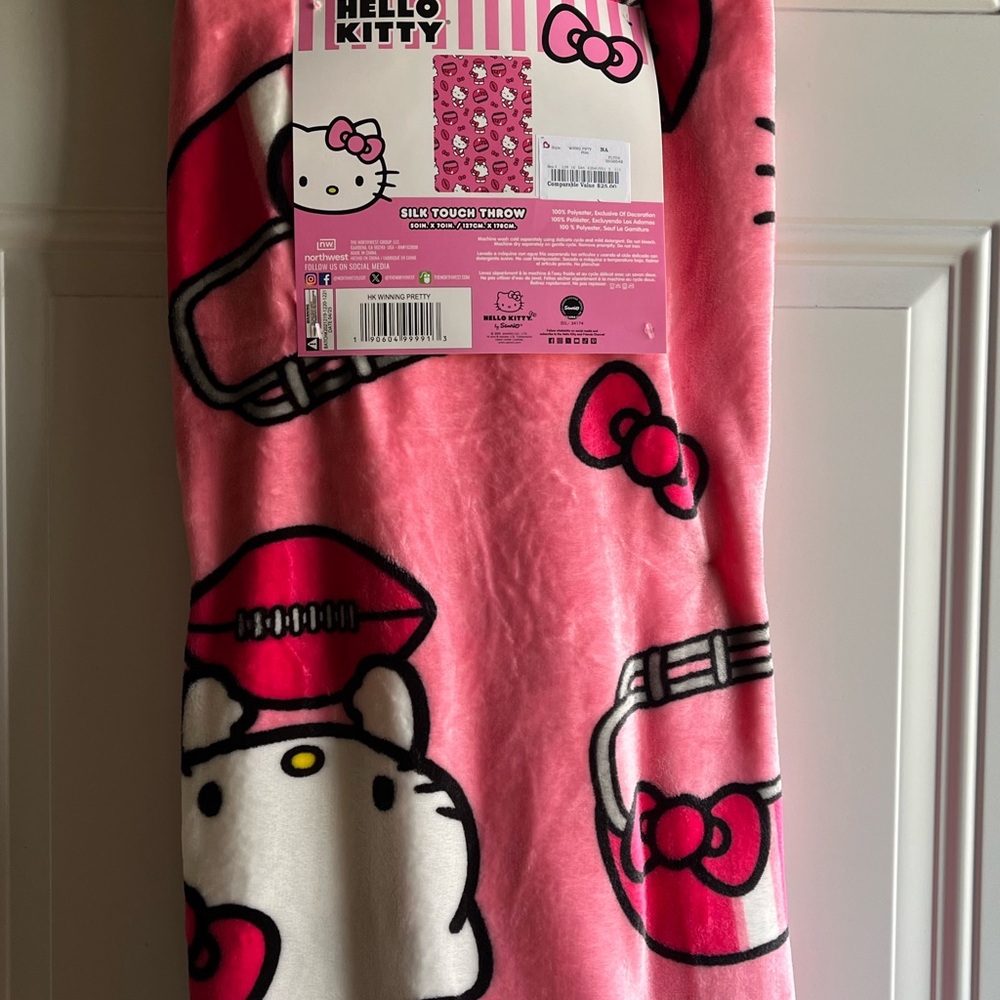 hello kitty football blanket!
